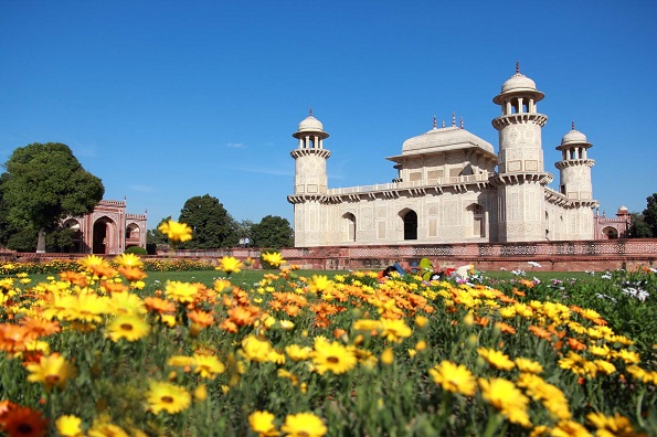 Garden of the Tomb of I'timad-ud-Daulah